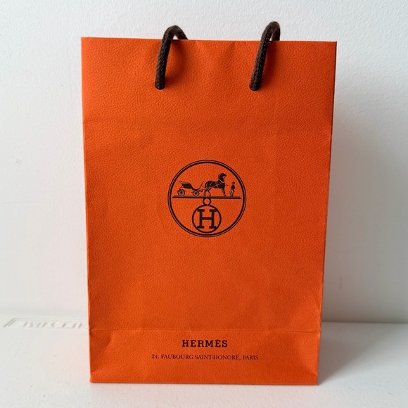 Hermes Small Paper Orange Shopping Bag 8.5” x 6” x 2.5” - Picture 4 of 7